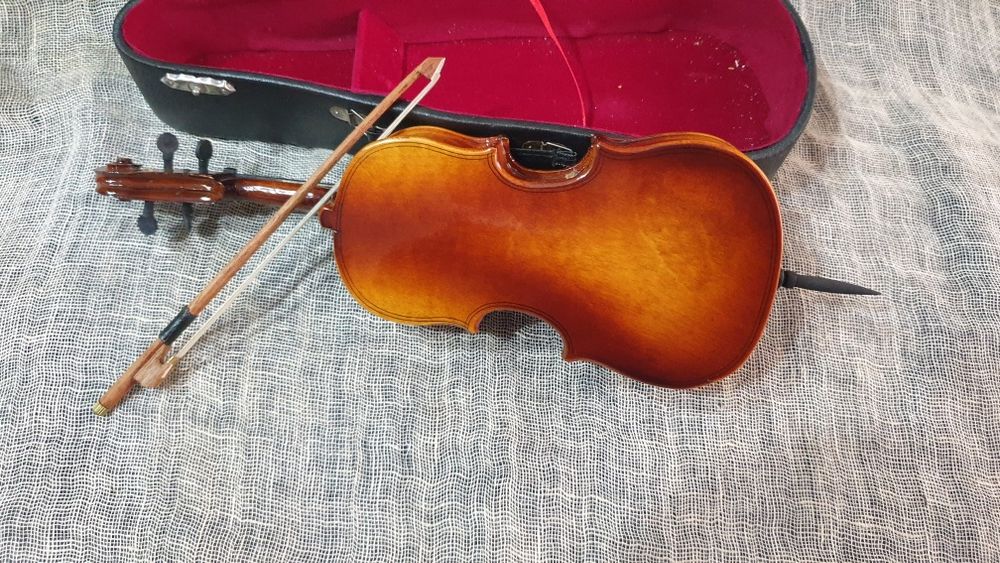 Умален модел на виолончело в калъф - сувенир