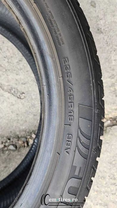 SET 4 Anvelope Iarna 235/45 R18 FULDA Kristall Control HP2 98V