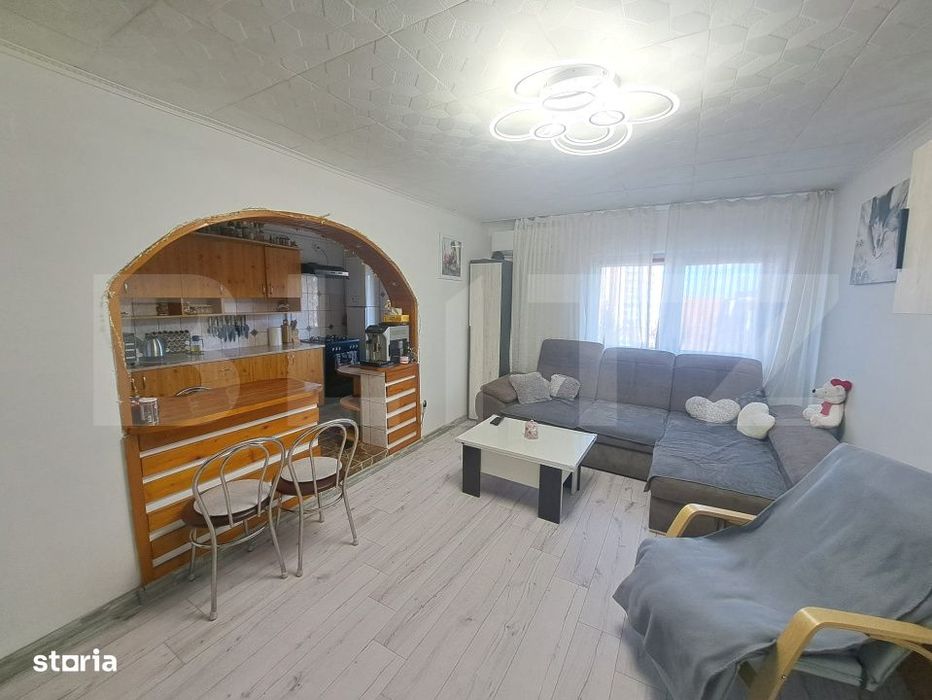 Apartament 3 camere, decomandat, 79 mp, complet renovat, Astra