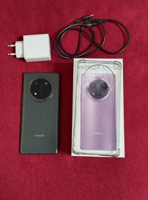 Продаю Honor x9c срочно