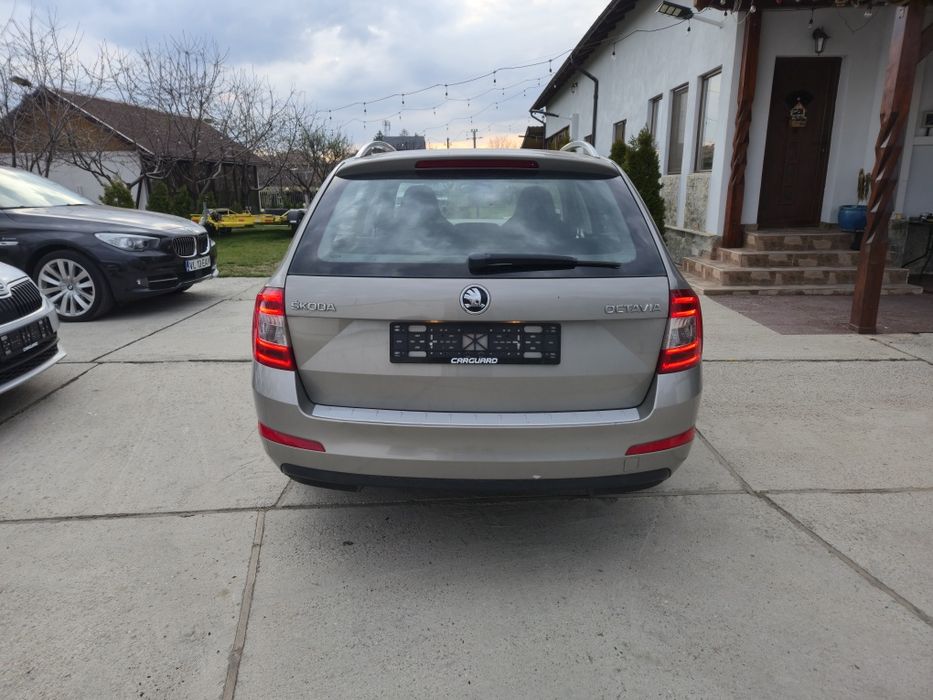 Skoda octavia 3 Elegance Recaro 1.2 tsi 4cilindree  105cp 212.000 km