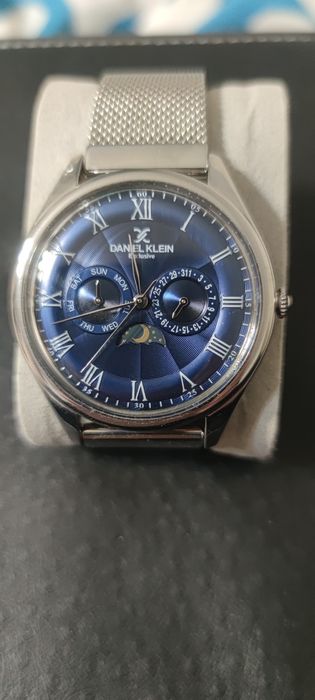 Часы Daniel Klein