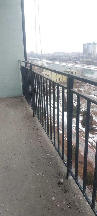 Урганч Шахар, 3 Хонали 107 квадрат метр квартира сотилади.