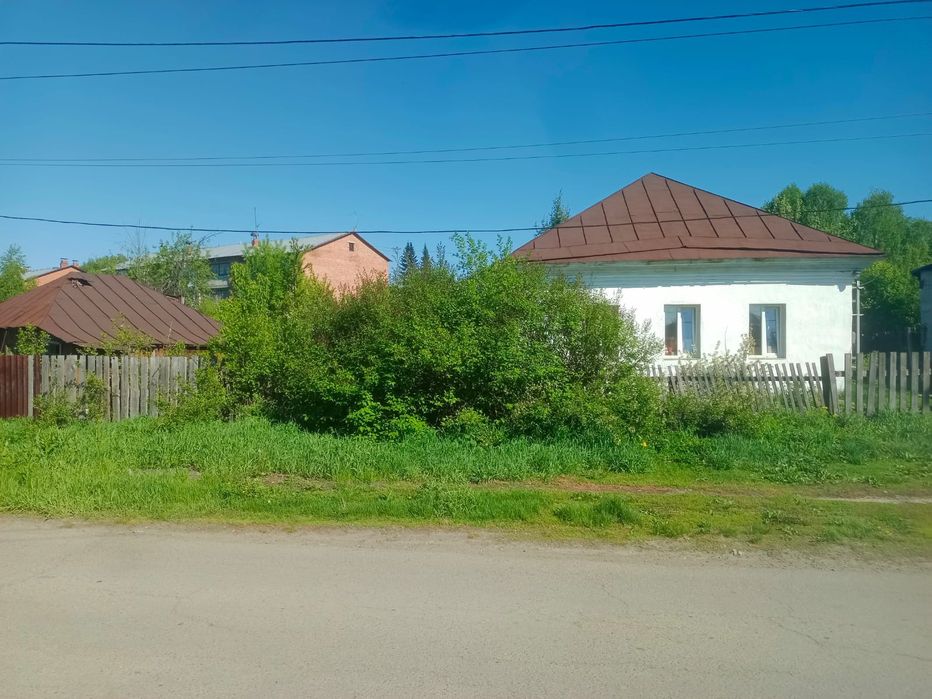 Продам дом недалеко от центра