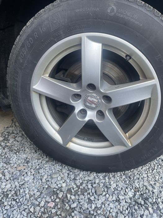 205/60 R16 cu cauciucuri iarna Seat Alhambra