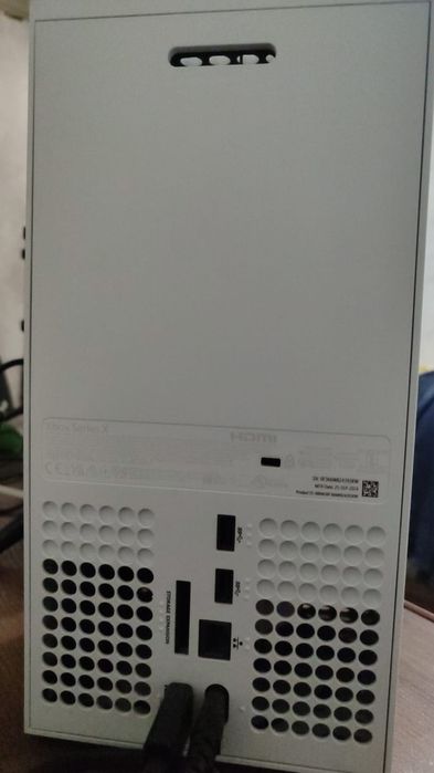 Продам Xbox Series X Digital edition (без дисковода)