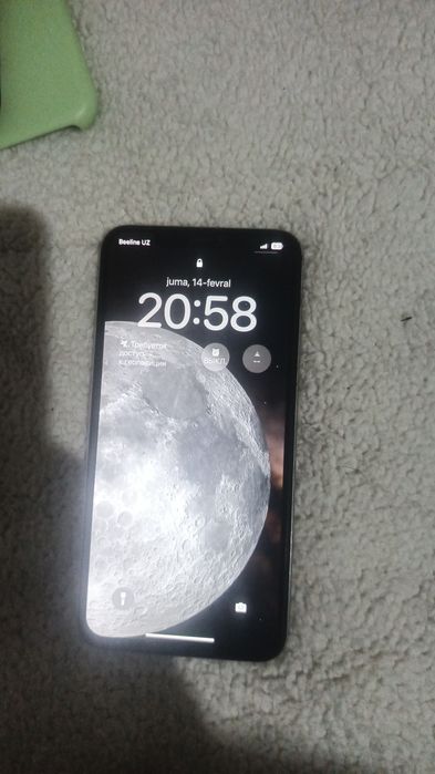 iPhone xs max ishlashi yaxshi oʻzim iwlatganman deysi iwlamidi aybi wu