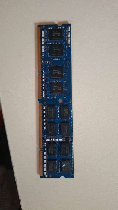 RAM памет 8GB (2x4GB) DDR3 1600MHz SK hynix за лаптоп