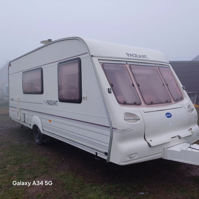 Vând rulota elddis 2003 neinmatriculata 3 zone 5 pers