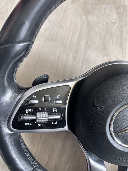 Волан Mercedes Benz с AirBag и пера