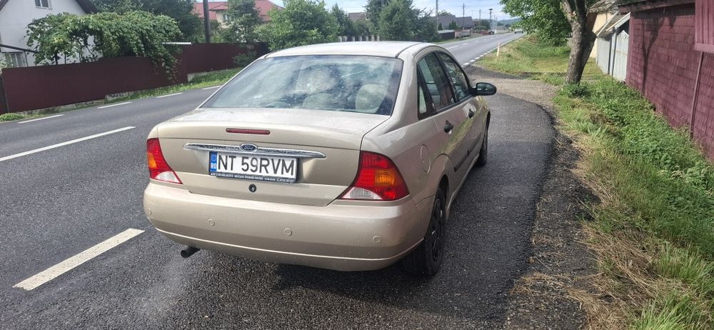 Vand ford focus 1