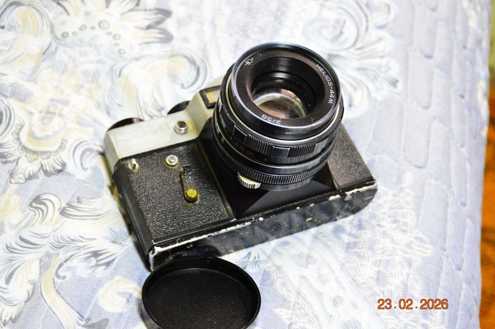 o'zbek tilini bilmayman -  фотоаппарат зенит (читайте описание)