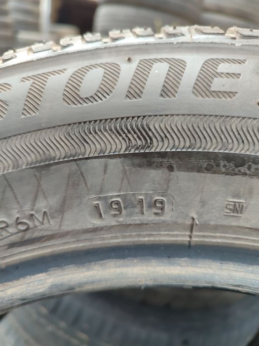 Vând cauciucuri 195 60 R15 Bridgestone de vară