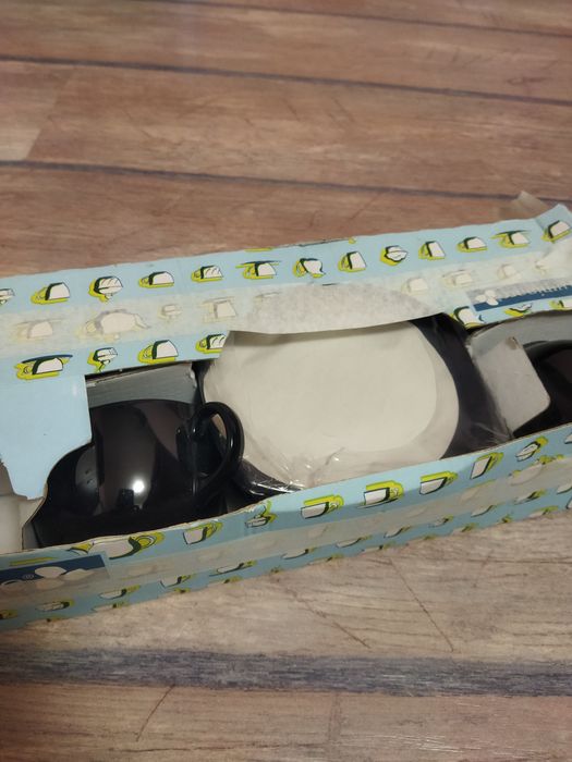 Сервиз за кафе черен  Нов.