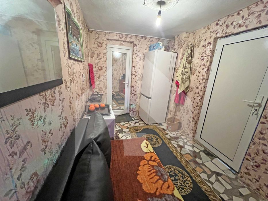 Продава се Етаж от къща в Нови пазар - 85 кв.м за 360 €/кв.м - Снимка #7