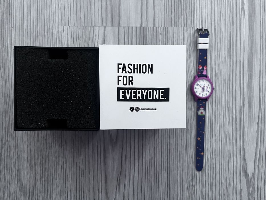 Ceas copii, nou, Daniel Klein