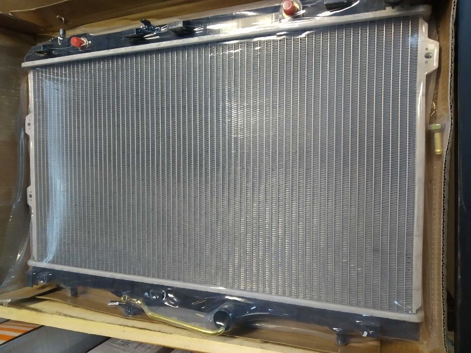 Автомобильные радиаторы, крышки , вентиляторы , замена радиаторов.