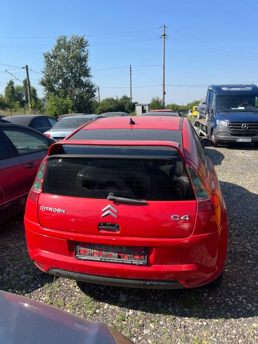 Dezmembrez Citroen C4 coupe rosu benzina 2007