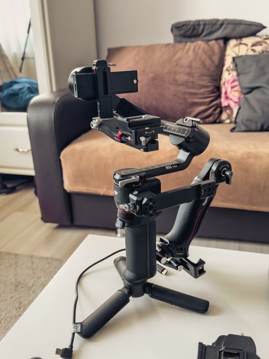DJI RS3 Mini + SmallRig Handle