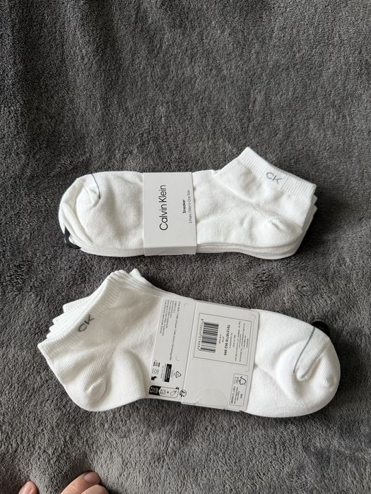 Calvin Klein set 3 sosete albe model sub glezna marimea 38-42 noi originale