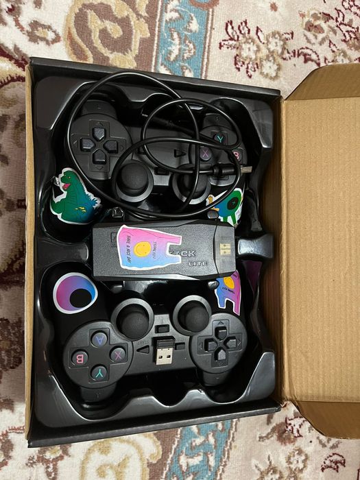Продам приставку Game stick lite 4k