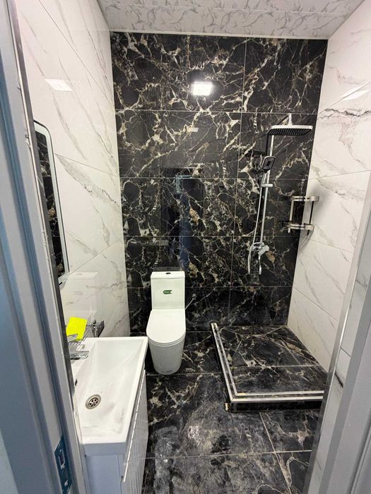 SERGELI Moshina bozorda Kvartira.2 xona 53+53 Terrasa narxi 79000 y.e