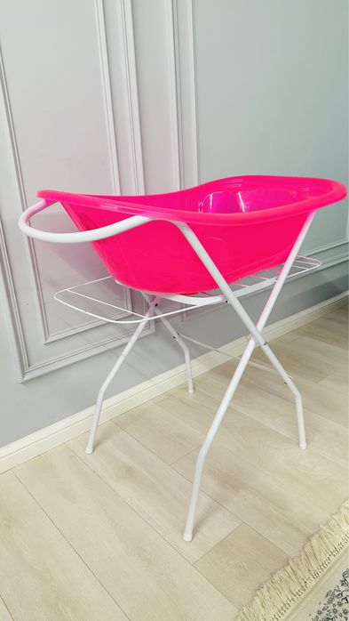 Продам детскую ванну с подставкой