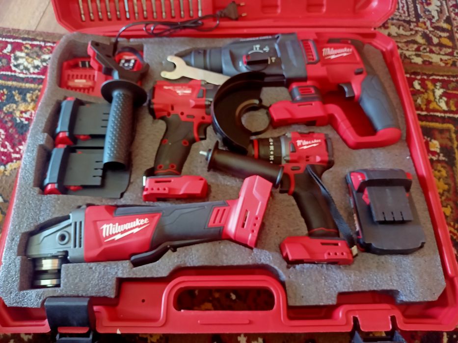 Milwaukee 4в1 комплект с куфар.