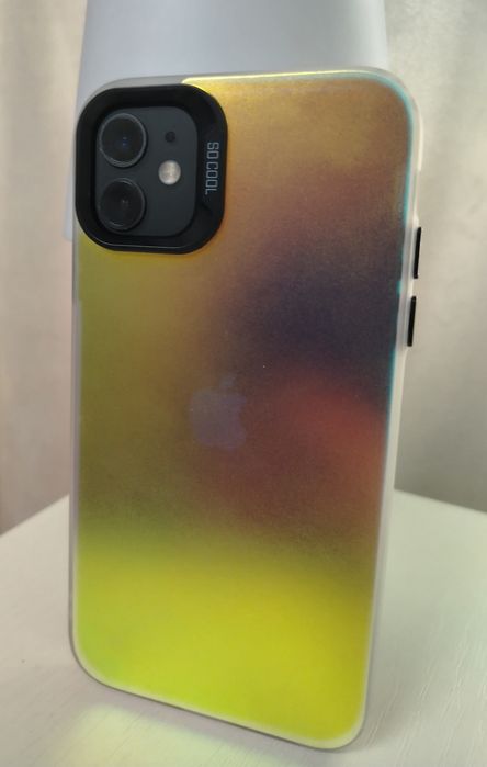 Iphone 11 на 128 Гб.