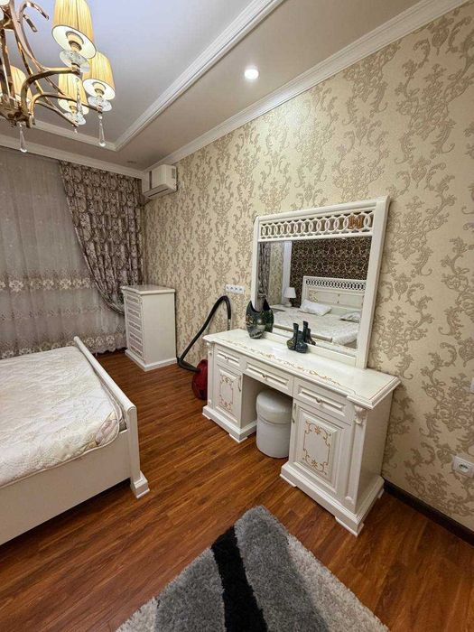 Сдается 3 комнатная квартира