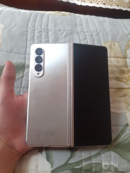 Galaxy Z Fold 3 5g