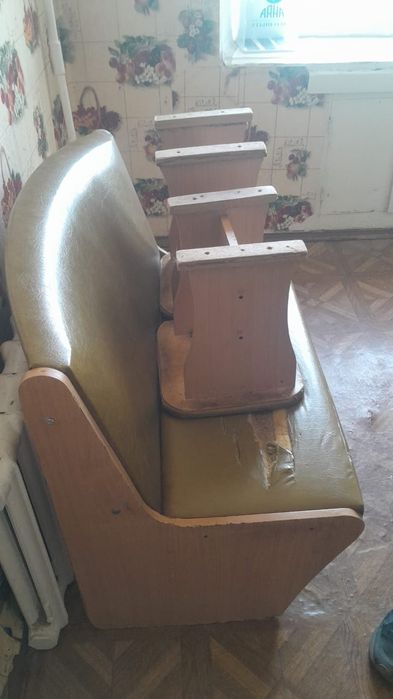 Отдам шкафы даром 22 числа мы выкидоваем  успети забрать хорошие доски