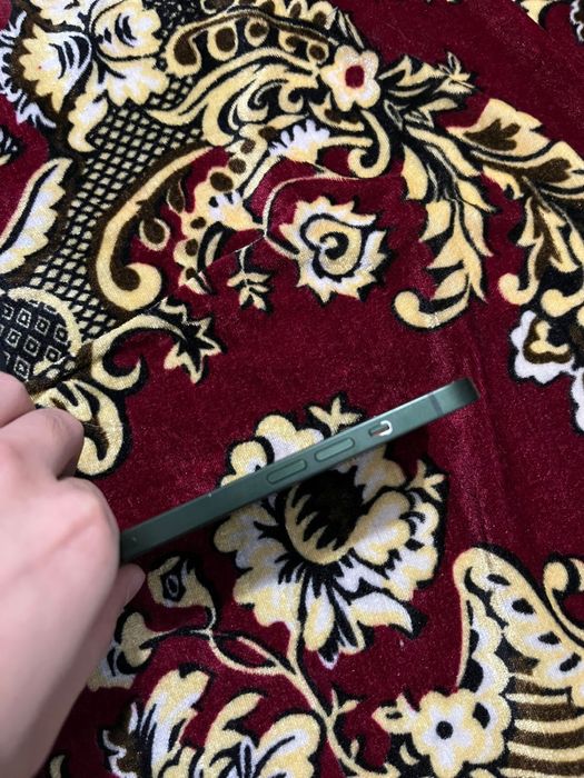 Айфон 13 с коробкой