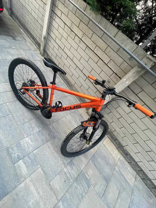 Vând Bicicletă Focus