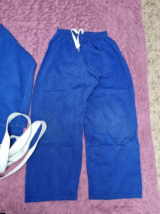 Кимоно в хорошем состоянии.