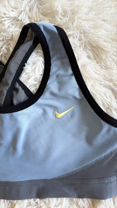 Nike fit бюстие за спорт и фитнес