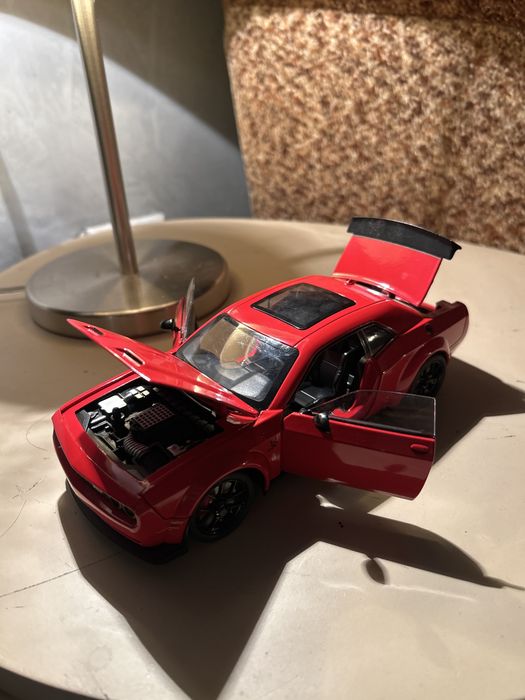 Машинки на батарейках