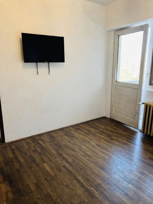 Inchiriere apartament 3 camere