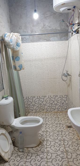 Продаются дачный участок с парником и удобной фермой