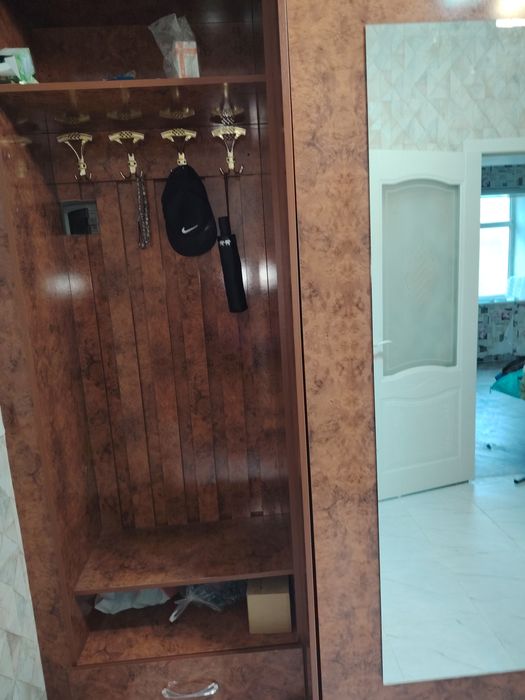 Шкаф для прихожей