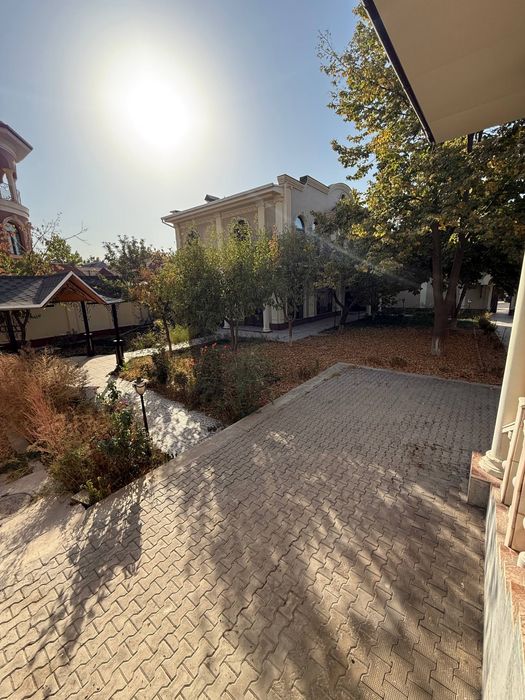 Срочно продаётся ЕвроДом 15,5-соток фасад 30-метр салом Чайхона