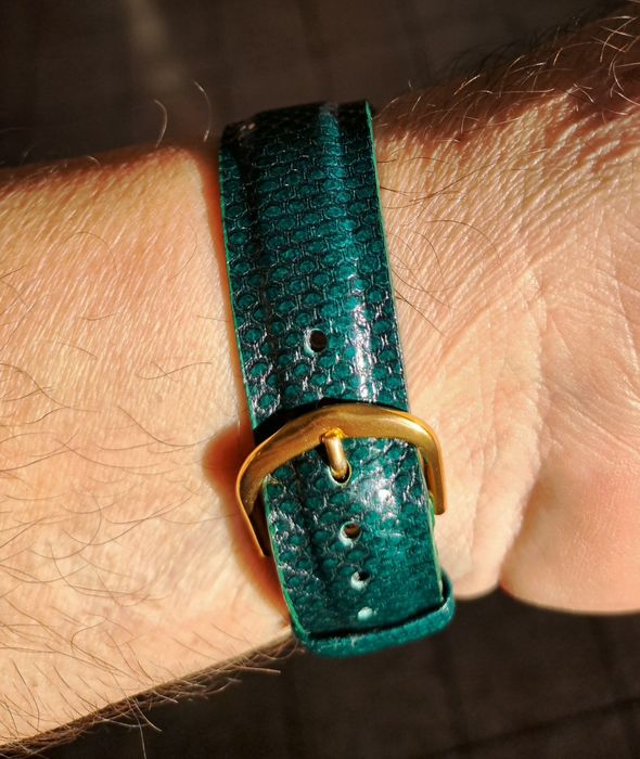 Vând ceas Doxa aur roz 14K fabricat în anii 40