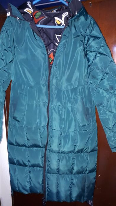 Geaca Matlasata  de Dama reversibila lunga  Marimea L-XL