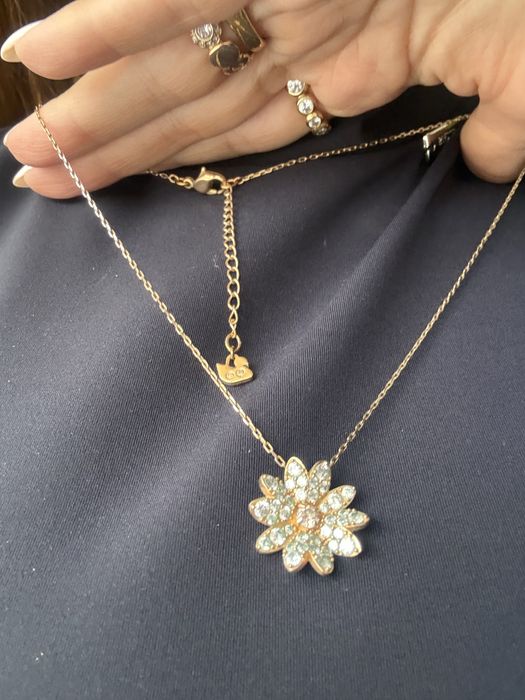 Swarovski колие Enternal Flower-5540973