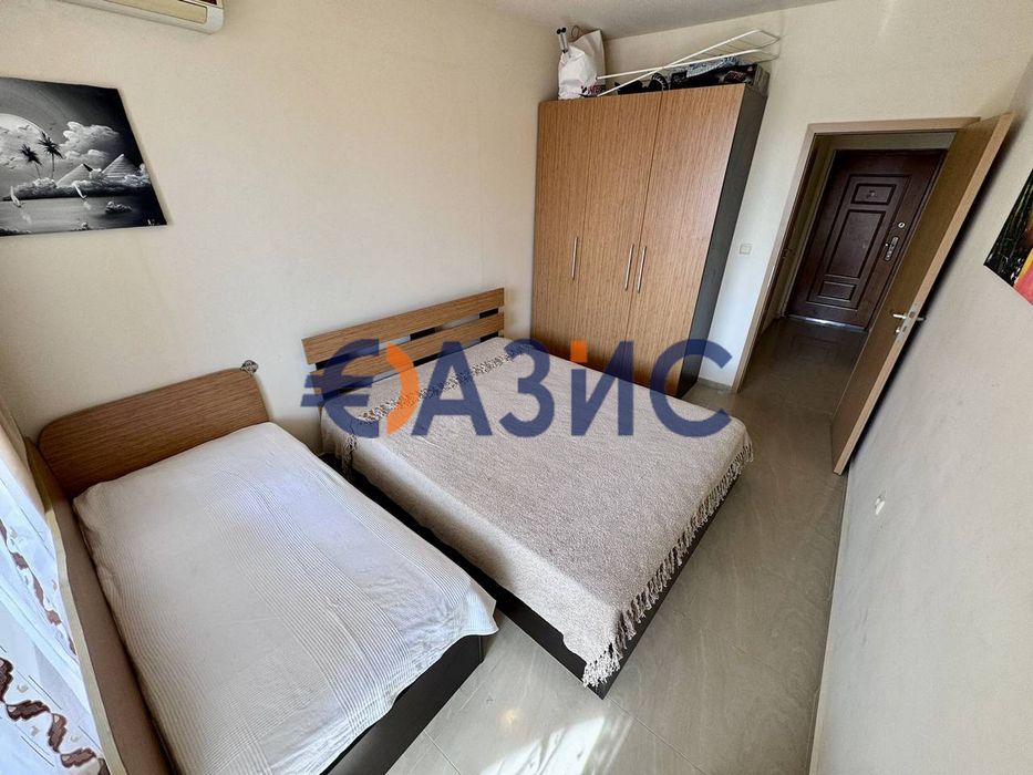 Продава се Двустаен апартамент в к.к. Слънчев бряг - 64 кв.м за 693 €/кв.м - Снимка #3