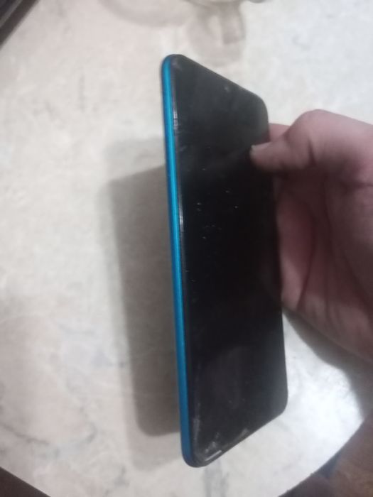 Смартфон Vivo y 1s на запчасти