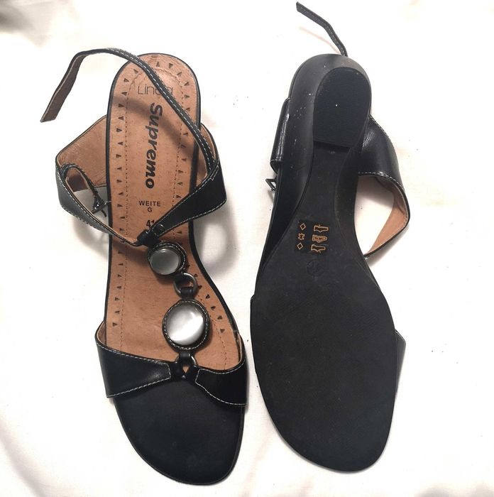 Vand sandale de dama negre, din piele, marimea 41, noi