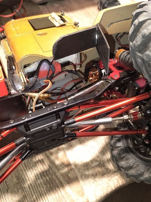 Rc crawler катерач