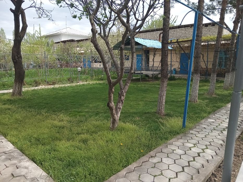 Продается дача в поселке Озодбош