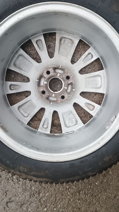 Vând roata/janta Renault și Dacia 195 55R16 NOUA